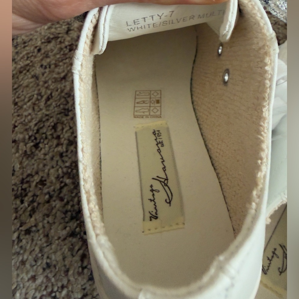 Brand New and RARE Vintage Havana “Letty” Sneakers - 7 - Picture 5 of 8